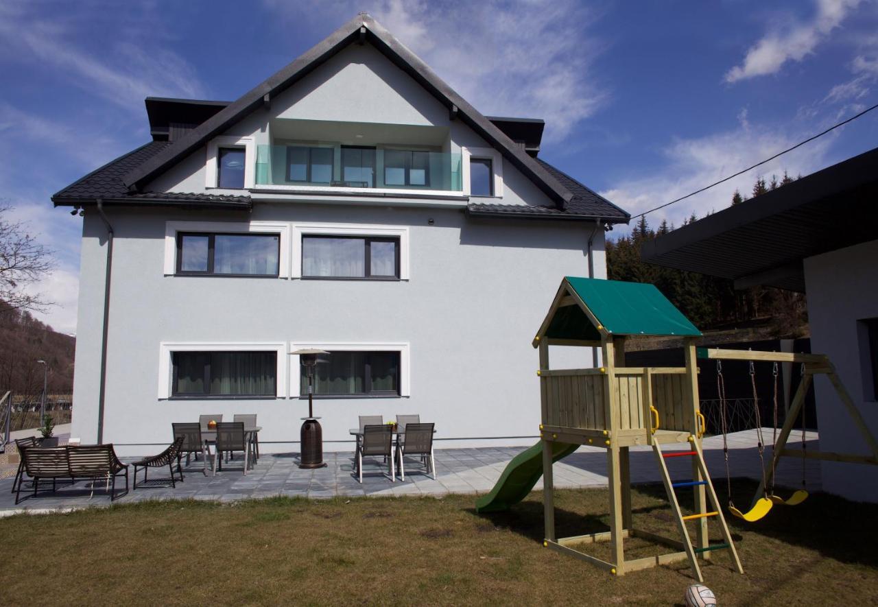 Mira By Atra Bed & Breakfast Tesila Luaran gambar