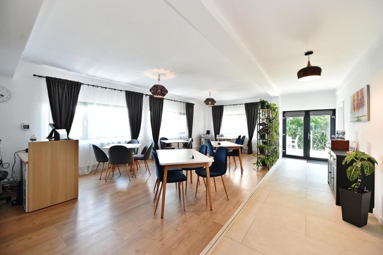 Mira By Atra Bed & Breakfast Tesila Luaran gambar