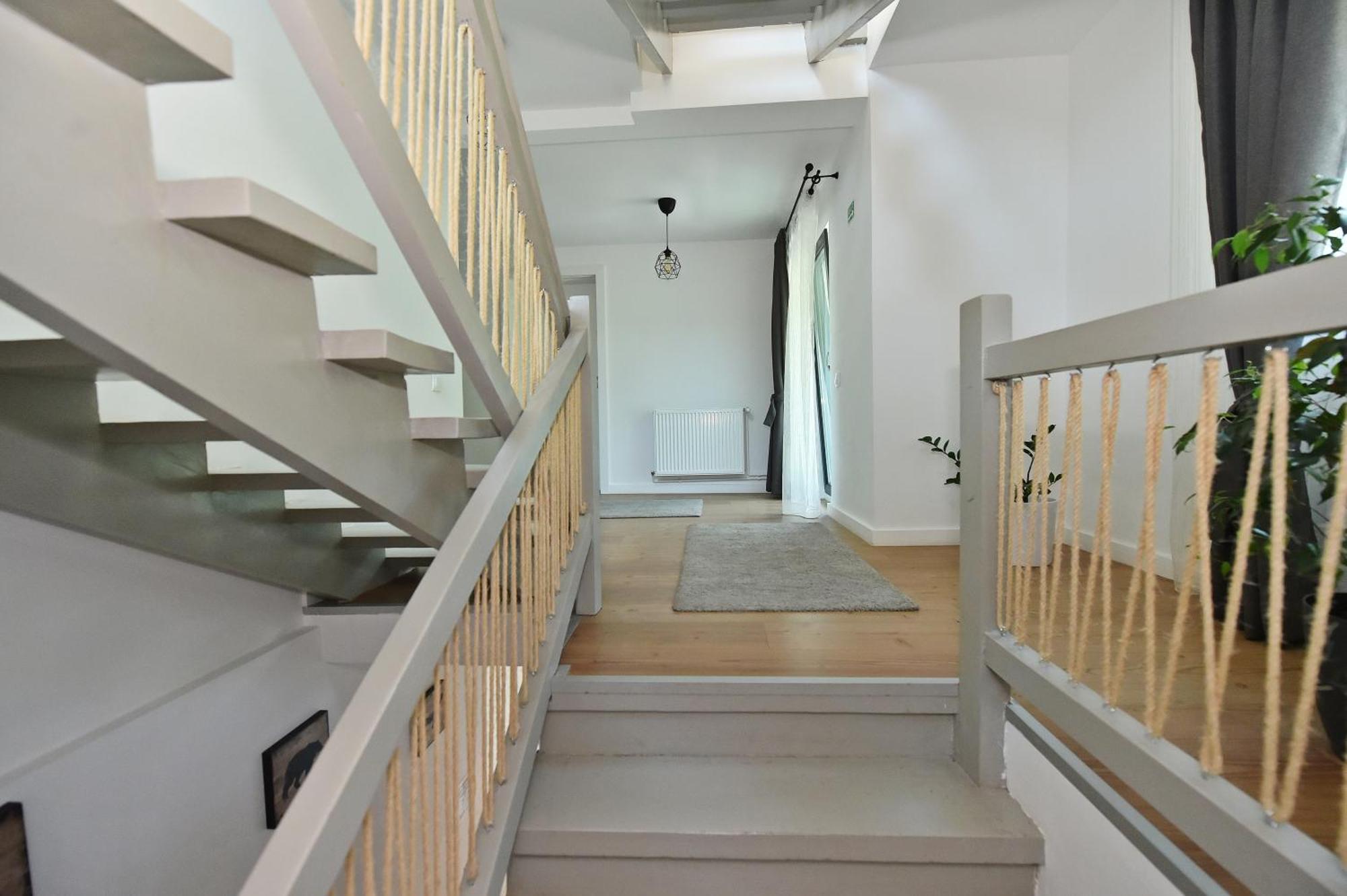 Mira By Atra Bed & Breakfast Tesila Luaran gambar